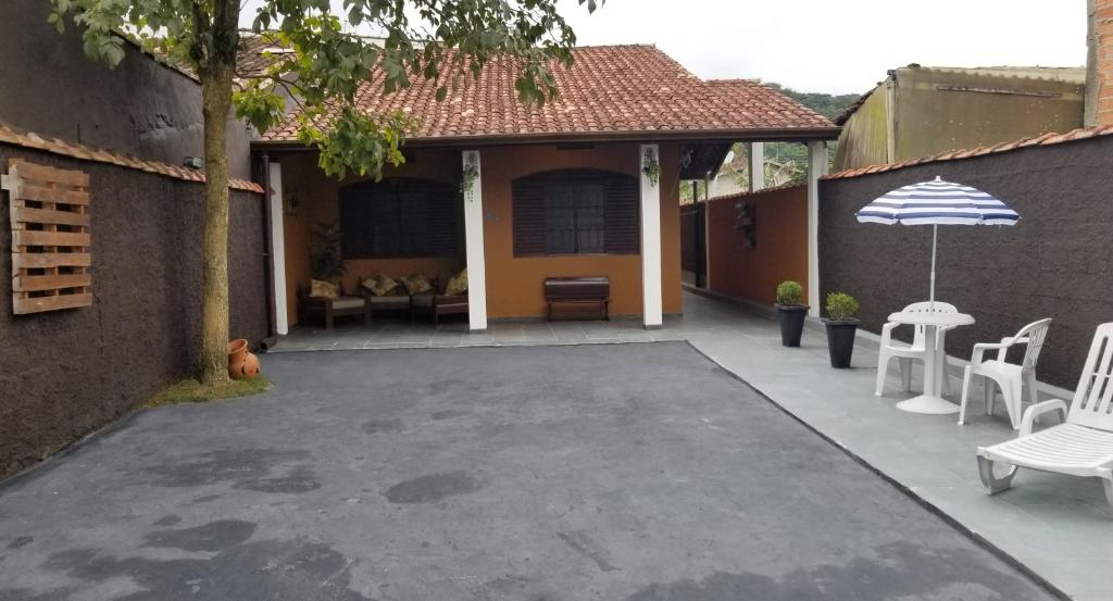  CASA BELA-Praia da Cocanha-15 Pessoas