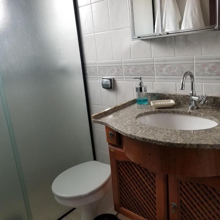  CASA BELA-Praia da Cocanha-15 Pessoas