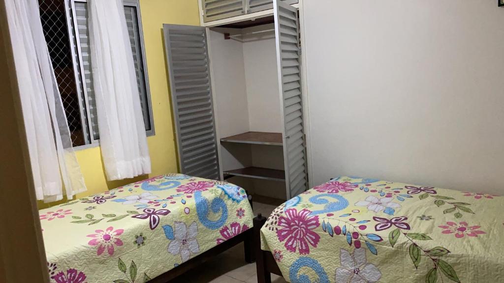  Otimo Apartamento em Ubatuba a 80 mts da Praia