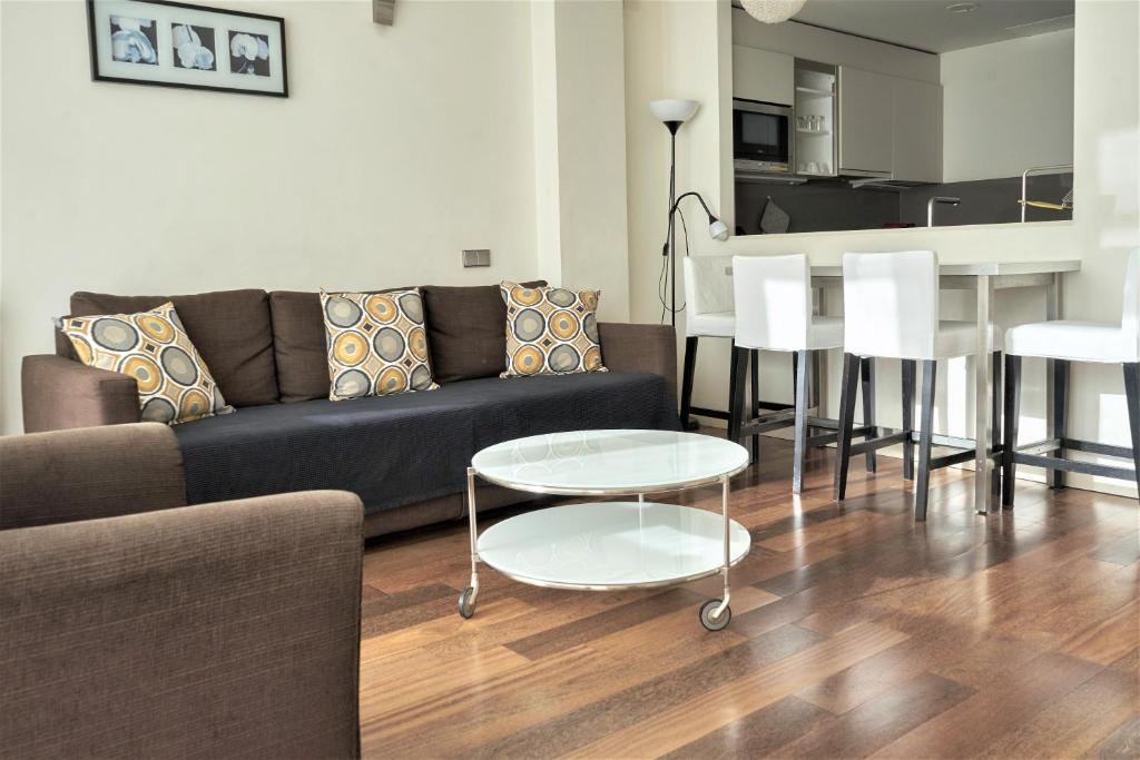 Apartamento Via Augusta 153 - 17