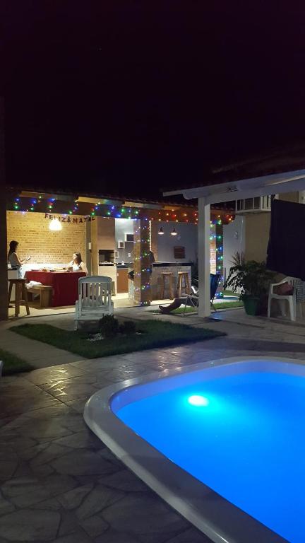  CASA COM SAUNA e PISCINA NO CENTRO