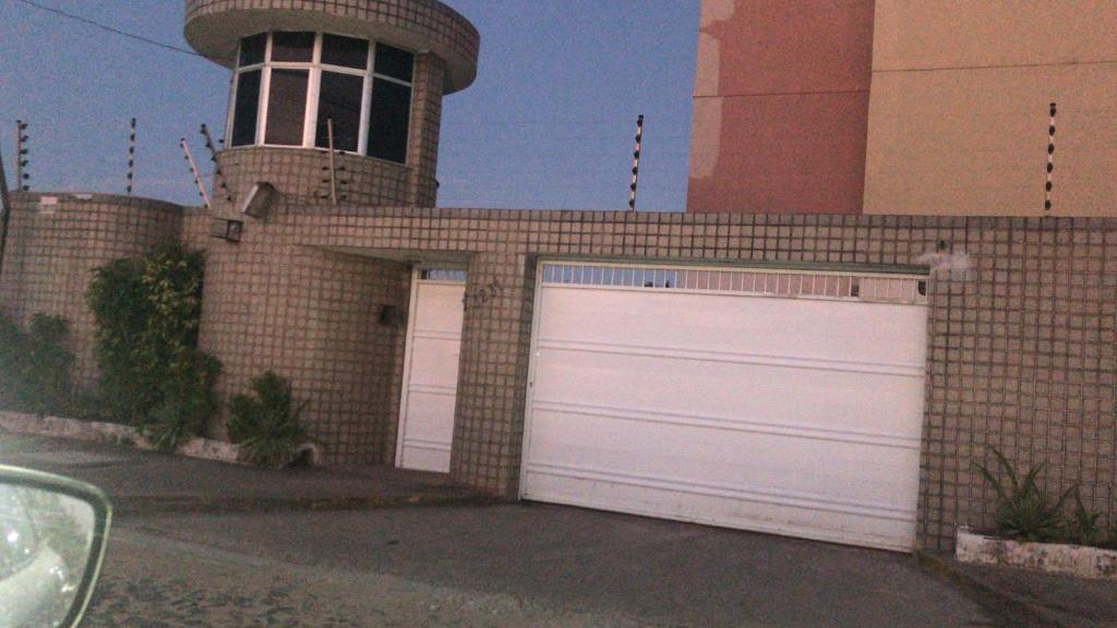  Apto 02 quartos na praia do futuro em fortaleza - completo