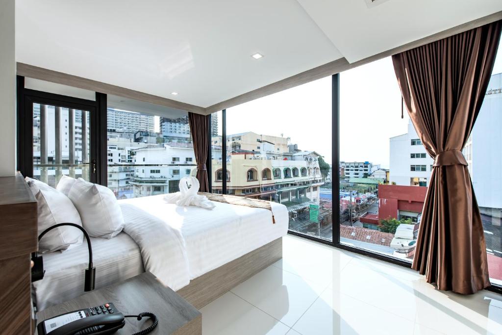 Blackwoods Hotel Pattaya - SHA Extra Plus - Resim 40