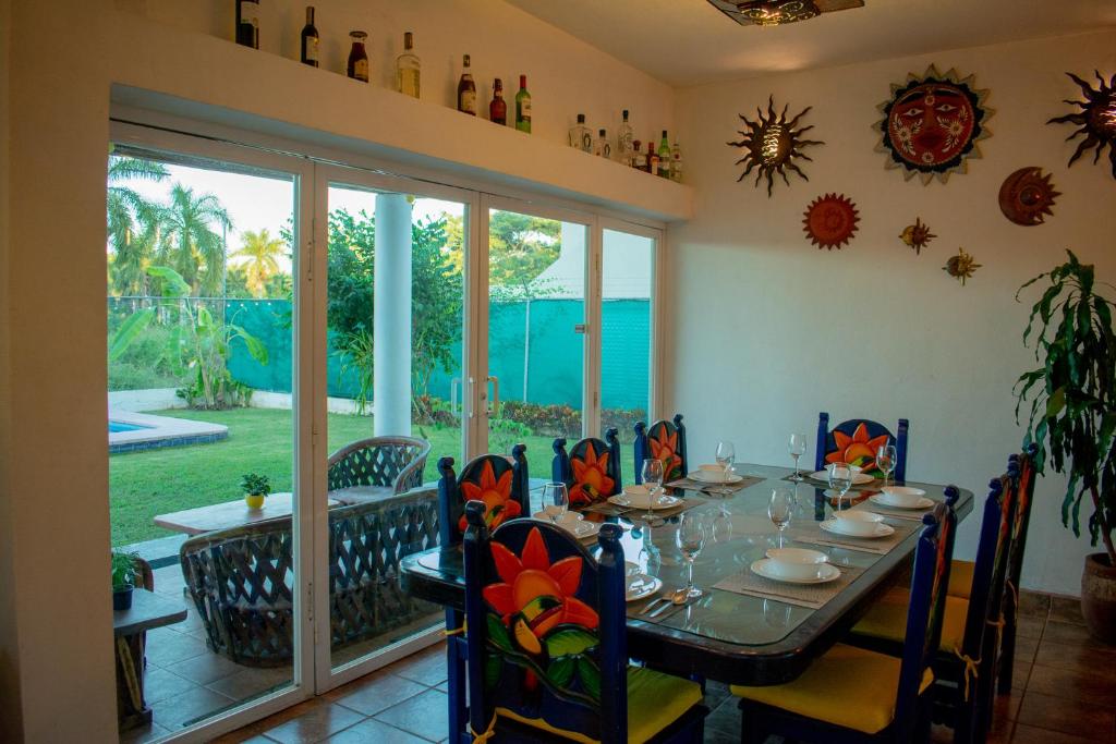 Casa Tucanes