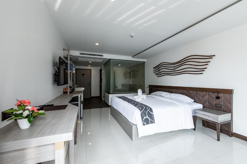 Blackwoods Hotel Pattaya - SHA Extra Plus - Resim 12