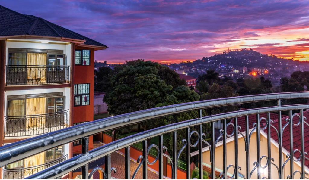 Lovely apartment with view for 24 people - Housity