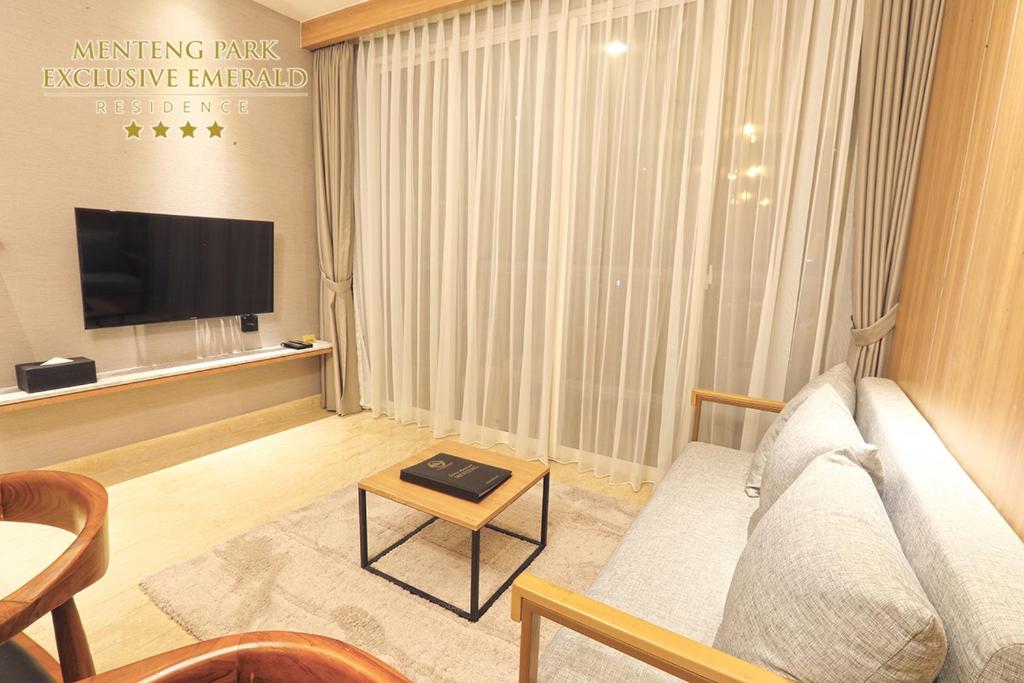 Menteng Park Exclusive Emerald - Junior Suite