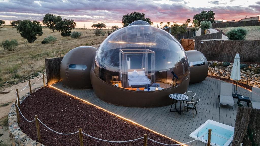 MILUNA, Open Nature Rooms, Hormigos – Precios actualizados 2023