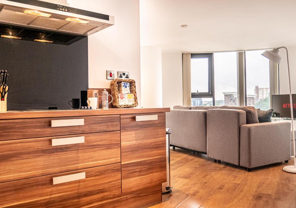 Modern Staycation Apartment in Sheffield