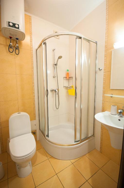 Kyiv Center Romantic Apartment фото 3