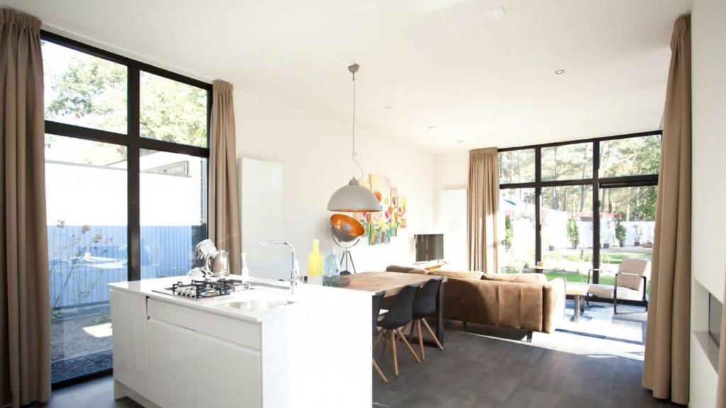 EuroParcs Bad Hulckesteijn - Chalet Met 3 Slaapkamers - L-Cube Plus 6