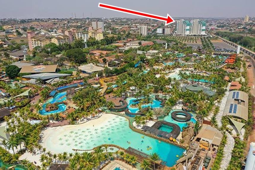  APARTAMENTO RESORT EM OLIMPIA