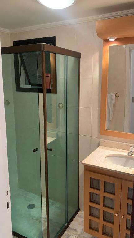  Apartamento Enseada-Guarujá 500m da praia