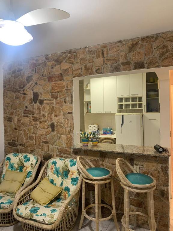  Apartamento Enseada-Guarujá 500m da praia
