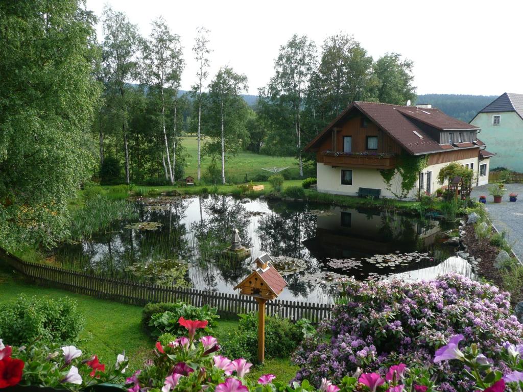 Zahrada ubytování Landpension Heidi Machold