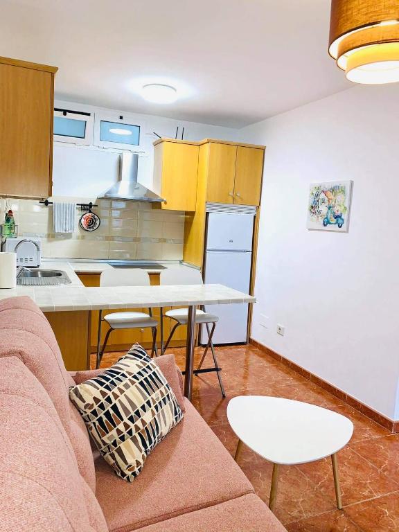 Kuchyň nebo kuchyňský kout v ubytování Carolina Apt 6 Gran Canaria