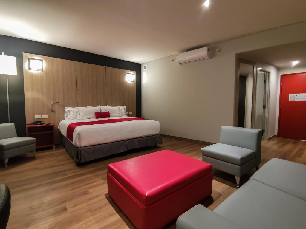 Ramada Encore by Wyndham Monterrey Apodaca Zona Aeropuerto photo
