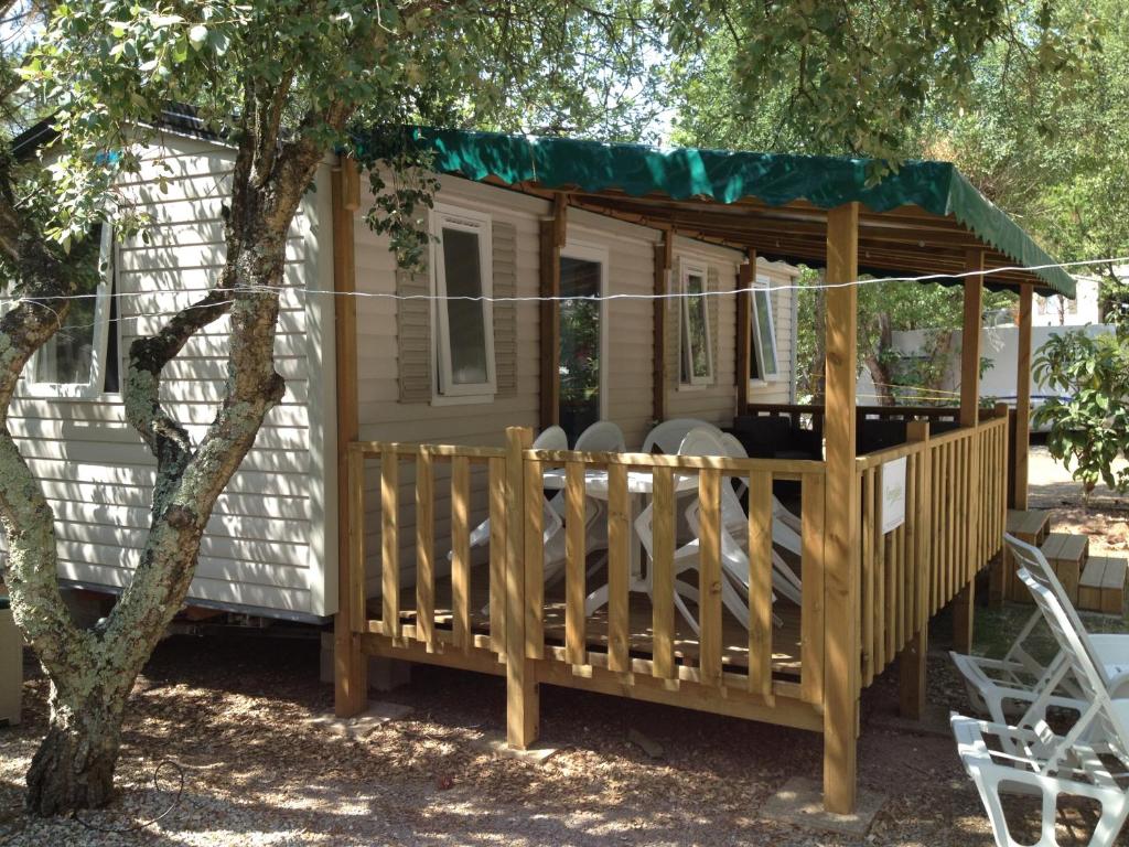 Patio nebo venkovní prostory v ubytování Greenchalets Roquebrune Sur Argens