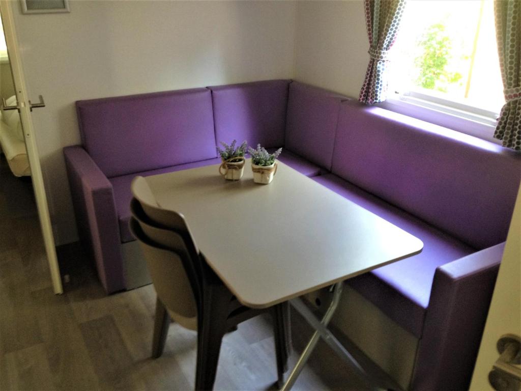 Posezení v ubytování Greenchalets Roquebrune Sur Argens