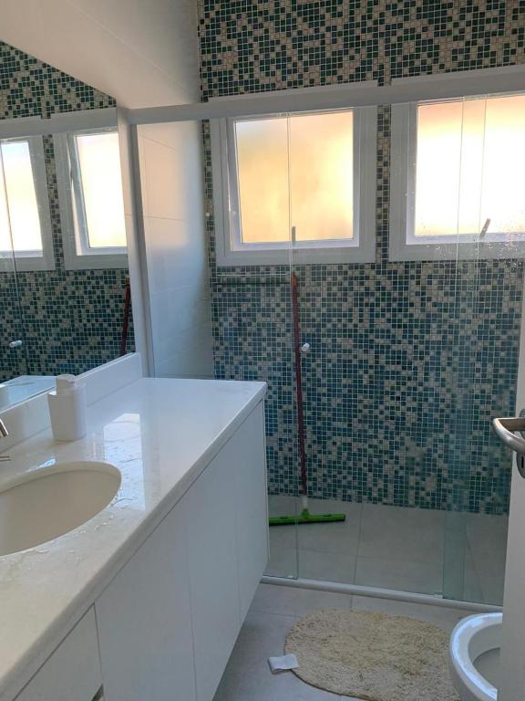  Casa em Maresias - Piscina Privativa- Em Condomínio -100m da Praia