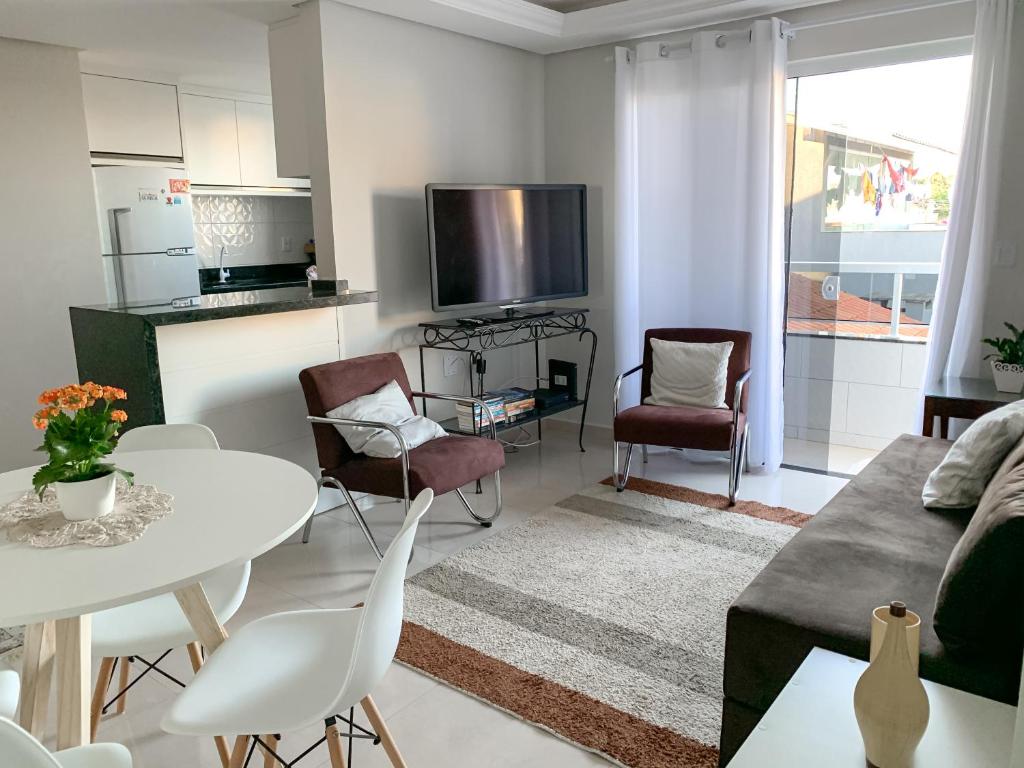  Apartamento lindo a 10 minutos do mar!