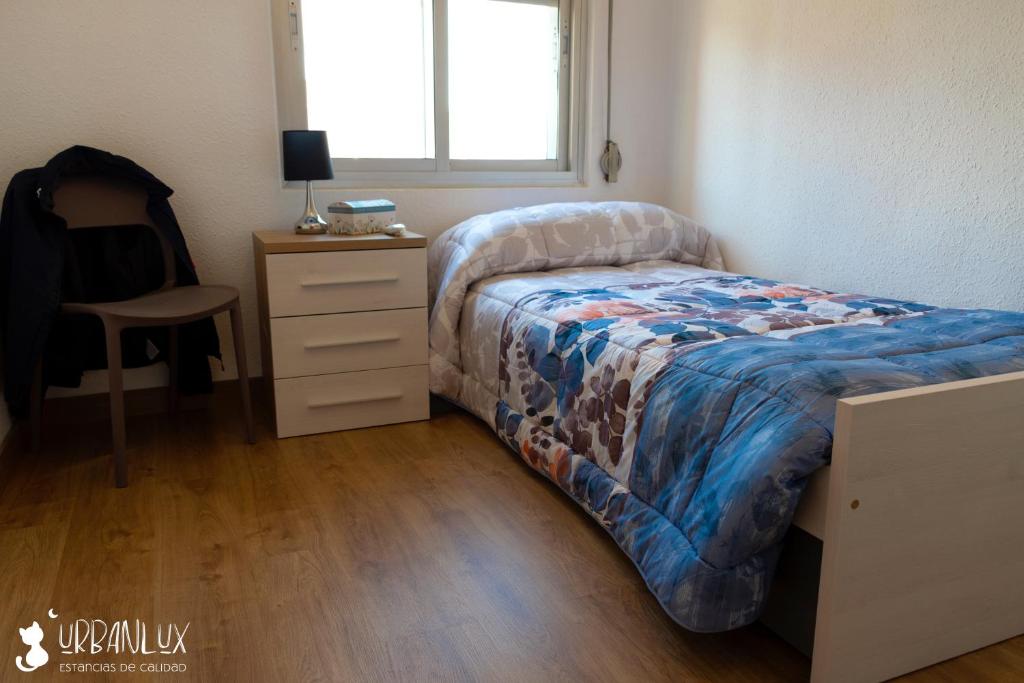 Apartment UrbanLux Hospital, Albacete, Spain - Booking.com