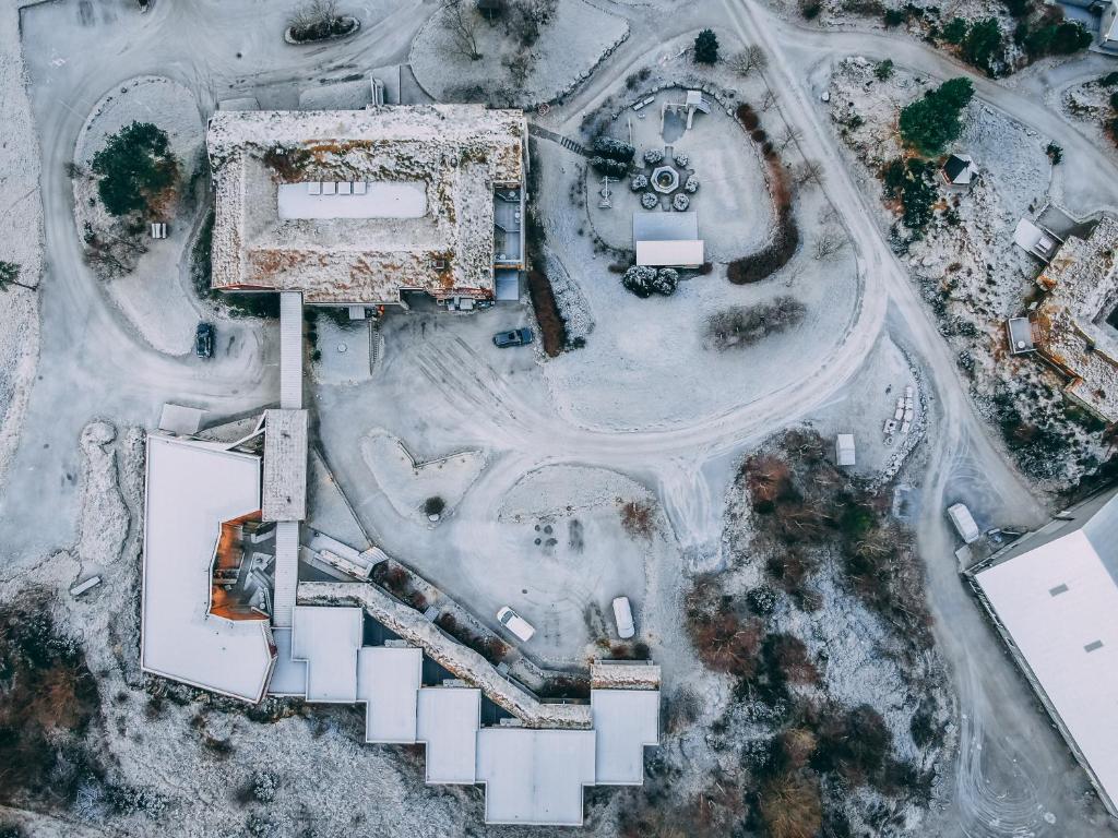 Dolmsundet Hotell Hitra v zimě