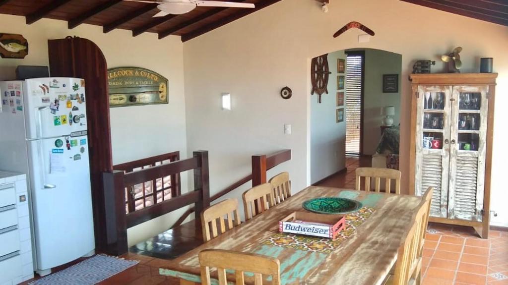  CASA EM FRENTE À PRAIA DE ITAÚNA