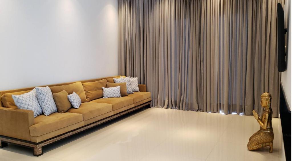  CASA LUXO CONDOMINIO FECHADO PRAIA ENSEADA