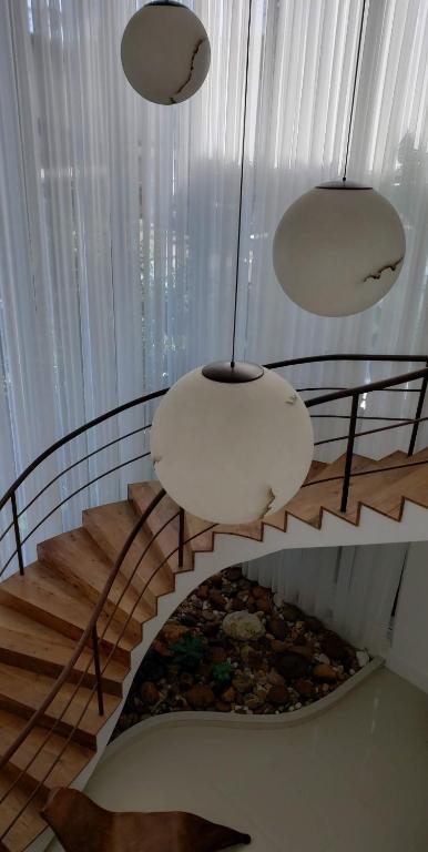  CASA LUXO CONDOMINIO FECHADO PRAIA ENSEADA