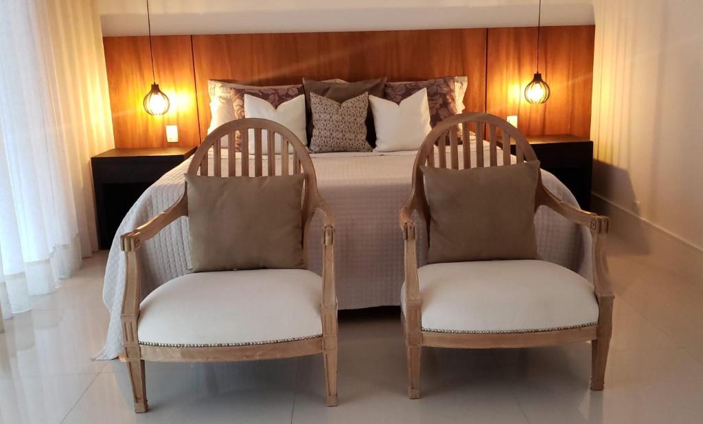  CASA LUXO CONDOMINIO FECHADO PRAIA ENSEADA