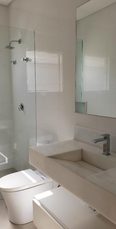  CASA LUXO CONDOMINIO FECHADO PRAIA ENSEADA