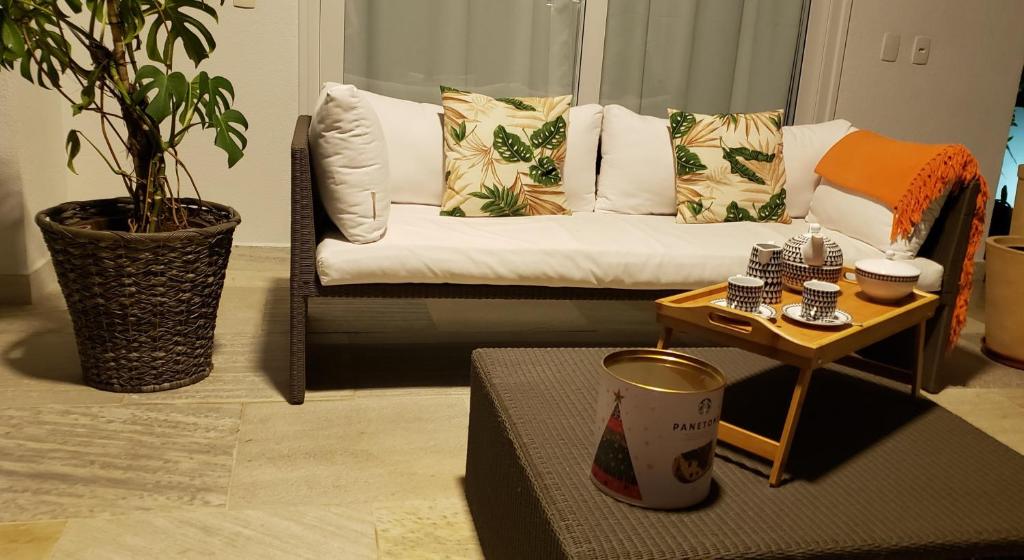  CASA LUXO CONDOMINIO FECHADO PRAIA ENSEADA