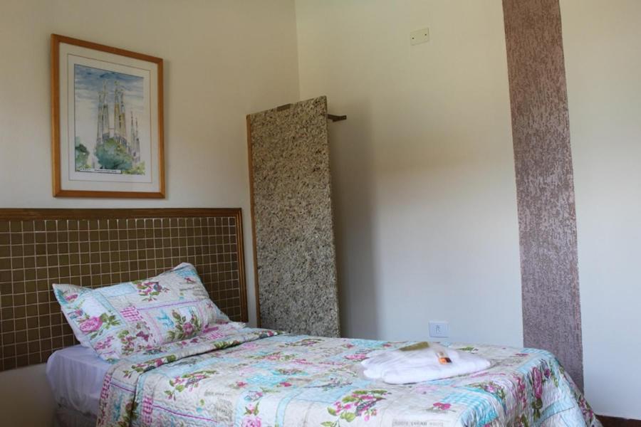  HOTEL RACINE