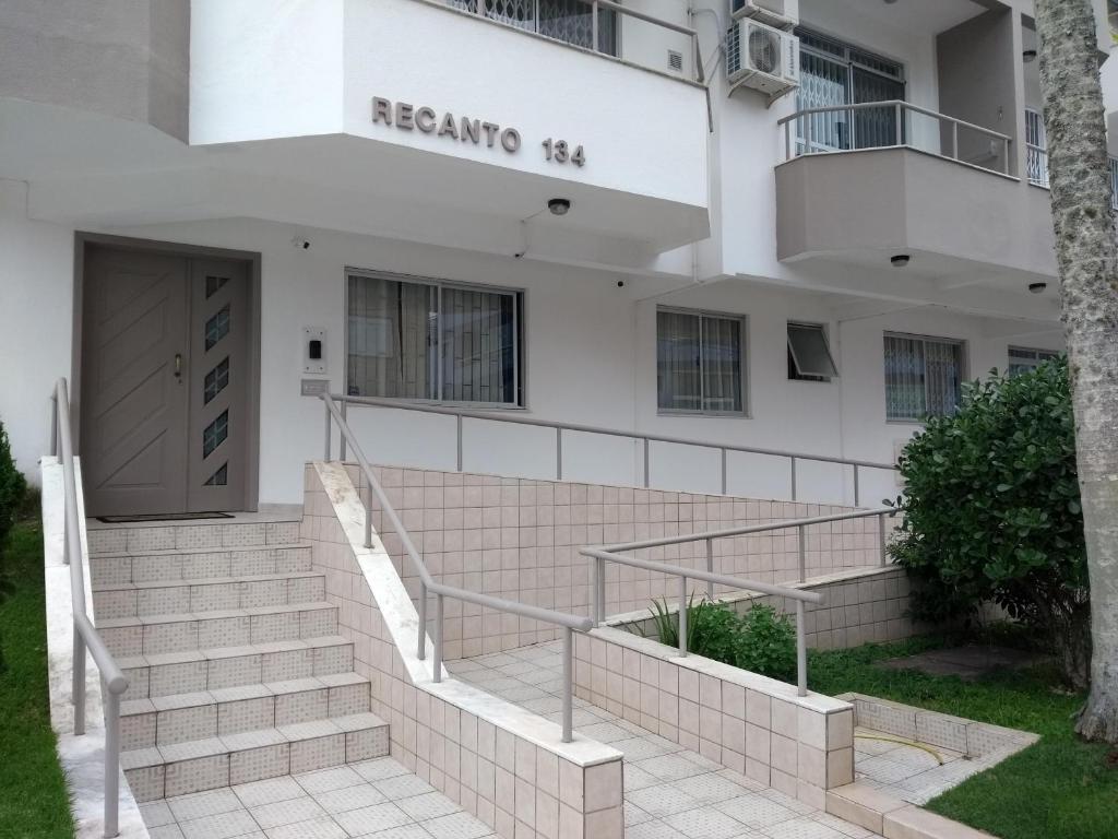  PROMOCAO APTO DE 14 MEIA QUADRA E VISTA PRO MAR