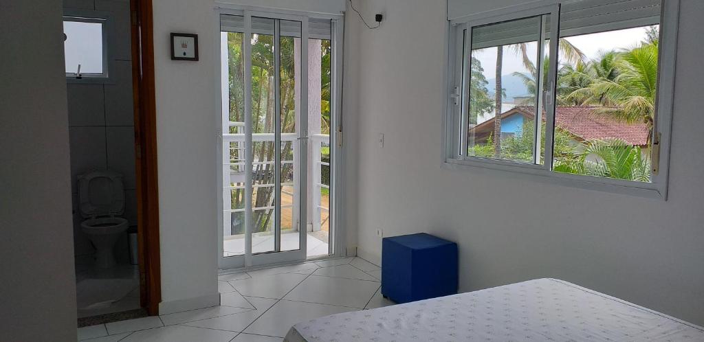  Ubatuba Condominio VII Frente Mar