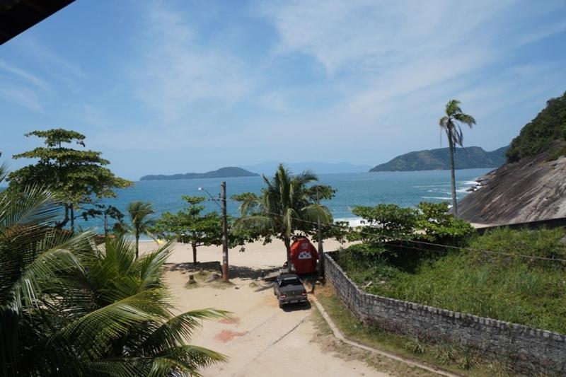  Ubatuba Condominio II Frente Mar