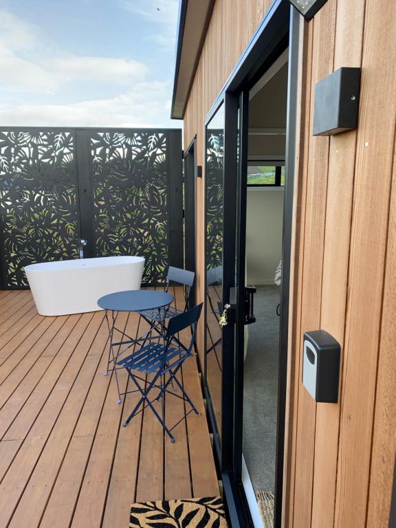 Balkón nebo terasa v ubytování Mangorei Heights - New Plymouth