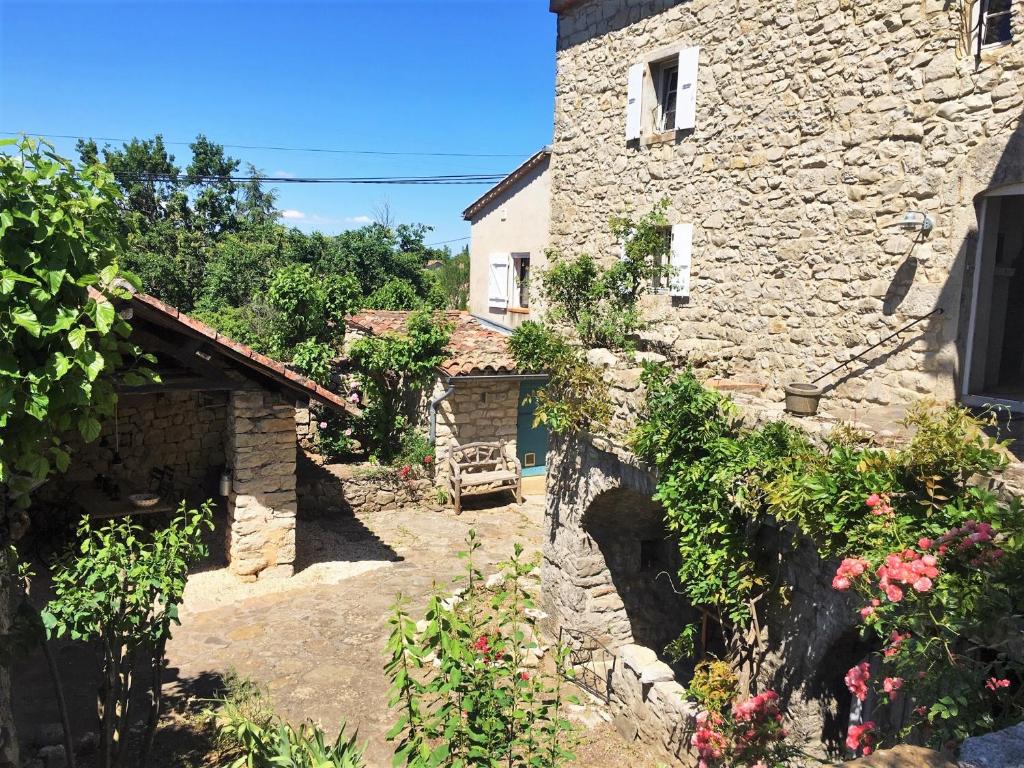 Zahrada ubytování Un je ne sais quoi de Paradis