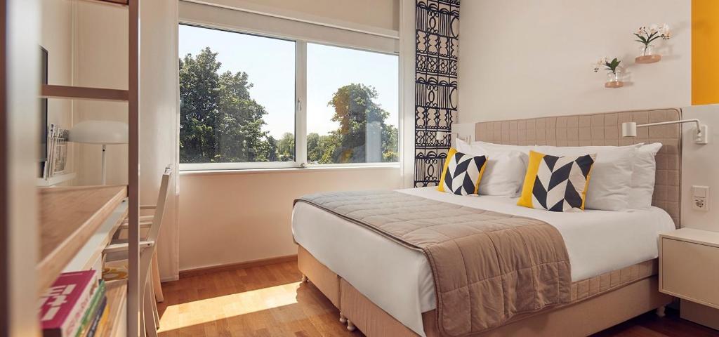 WestCord Hotel Delft - Double Room With Spa Bath