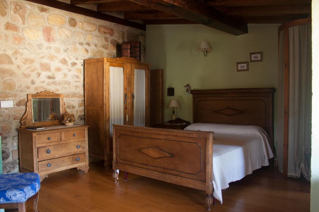 Apartamentos Rurales La Casa Vieja De Silió - Apartamento De Tres Habitaciones (6 Adultos)