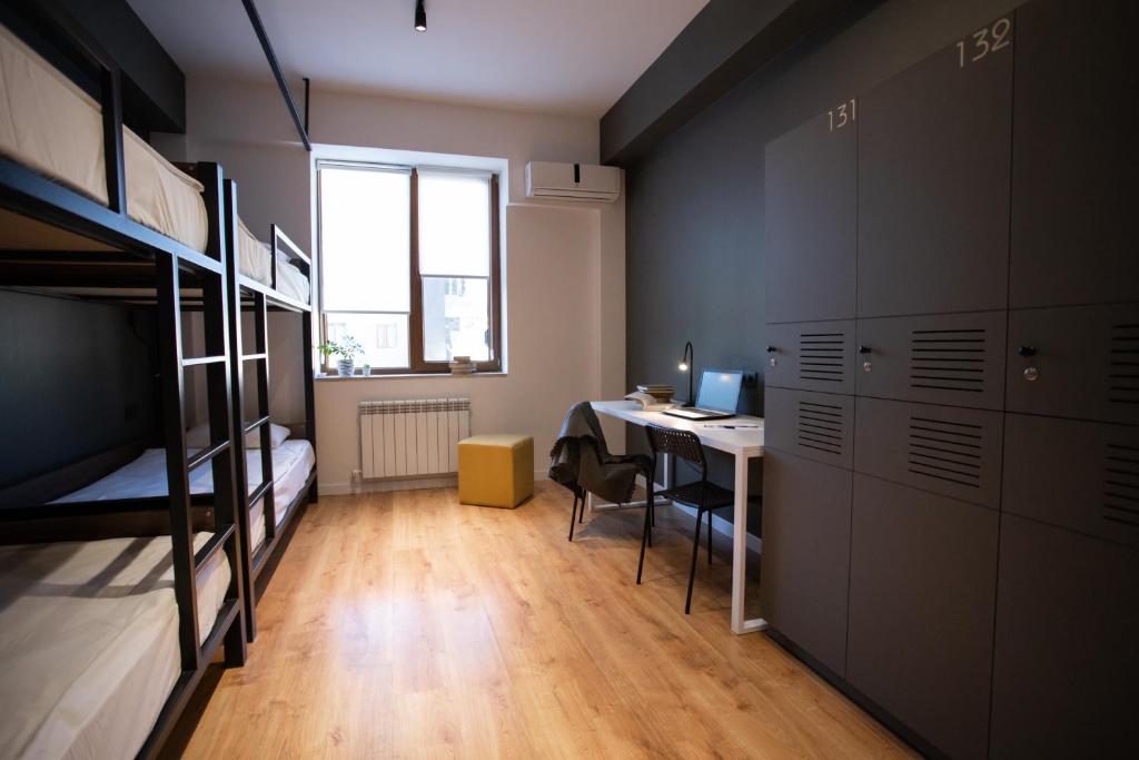 Postel nebo postele na pokoji v ubytování Kantar Hostel