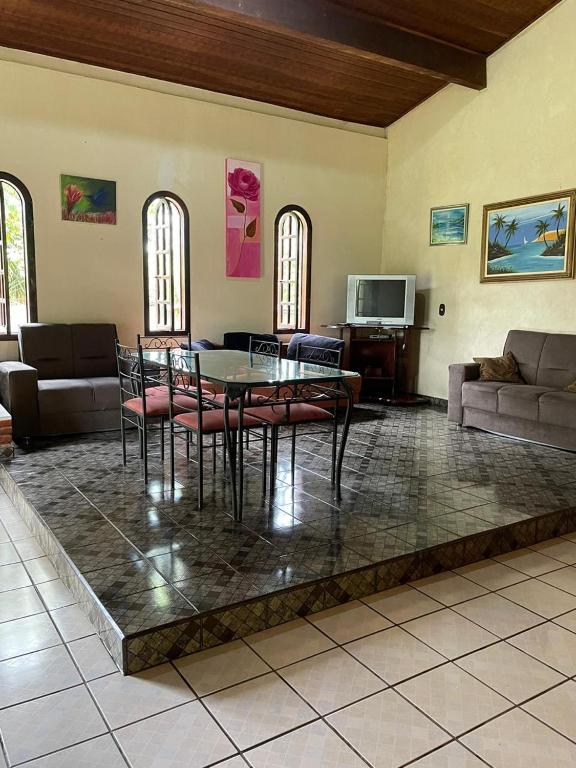  Chácara das Violetas