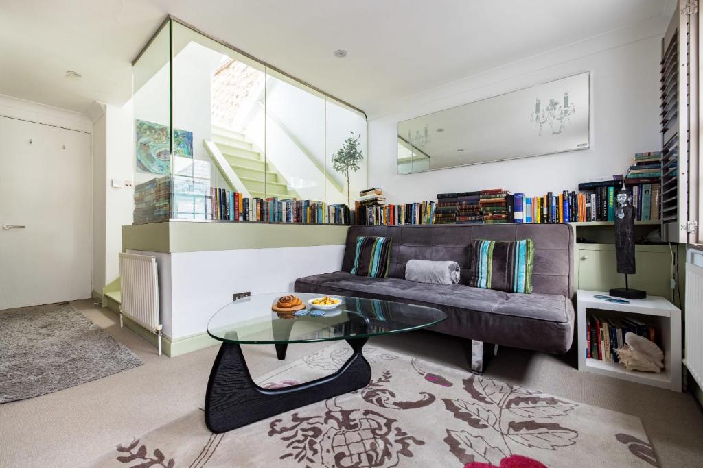 Central Apartment in Covent Garden with Rooftop