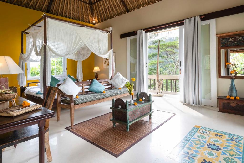 Surya Shanti Villa Sidemen - 15