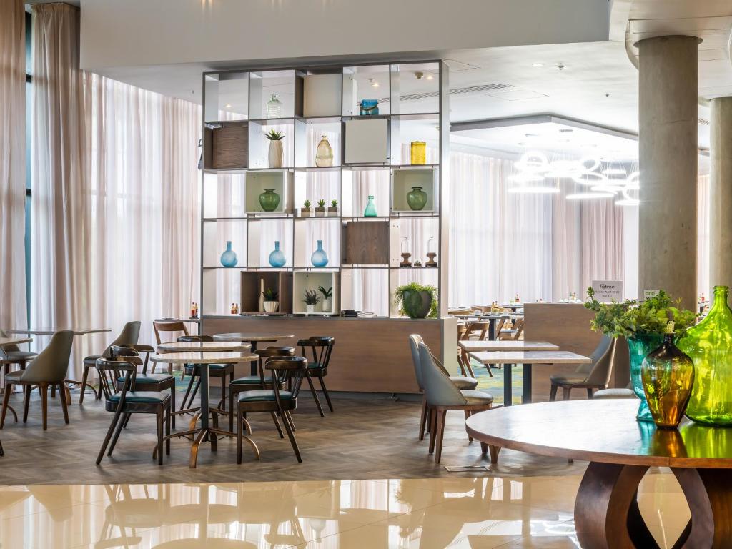 Posezení v ubytování aha Gateway Hotel Umhlanga