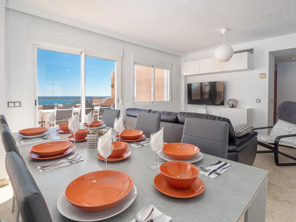 Posedenie v ubytovaní 2163-Amazing penthouse, 2 terraces sea-golf view