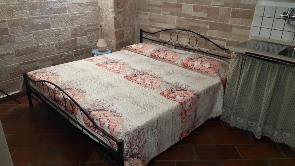 Monolocale ad un passo dalla chiesa del Carmine - Housity