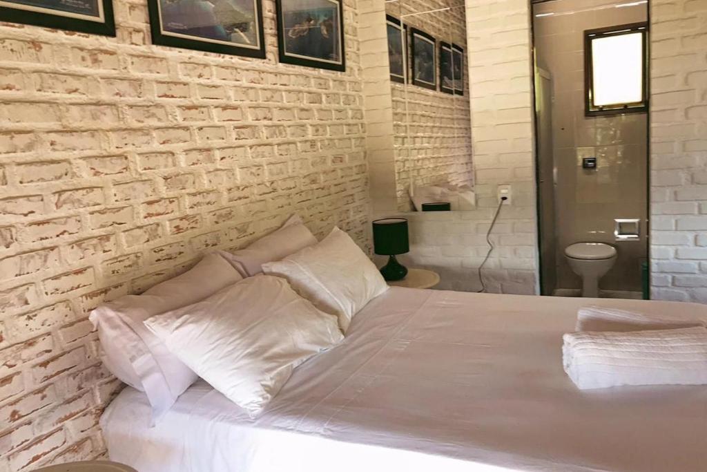  Casa com vista para o mar em condomínio em Angra