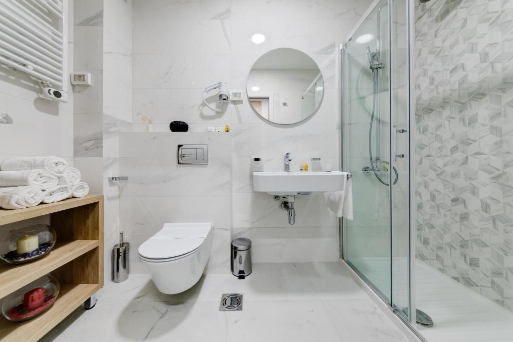 Apart Compliment - 1